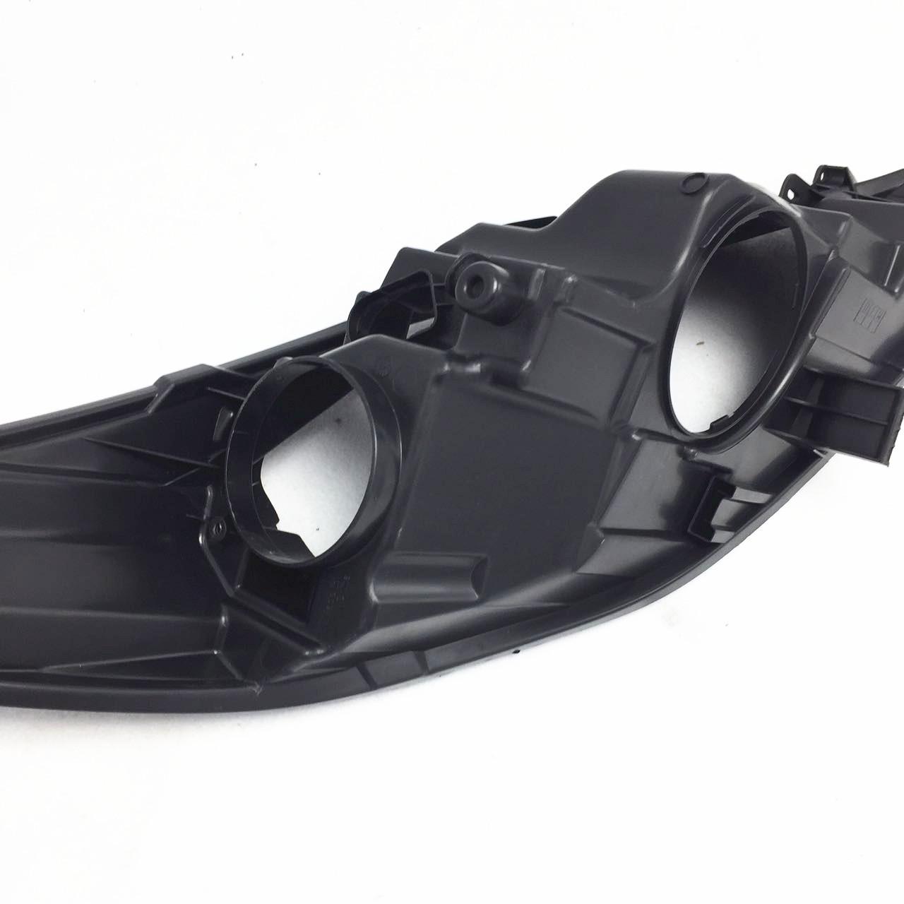 Fiesta 09-12 Front Headlight Bottom/Back Plastic Lens Shell Standard, Passenger Side (Right)
Fiesta 09-12 Front Headlight Bottom/Back Plastic Lens Shell Standard, Passenger Side (Right)