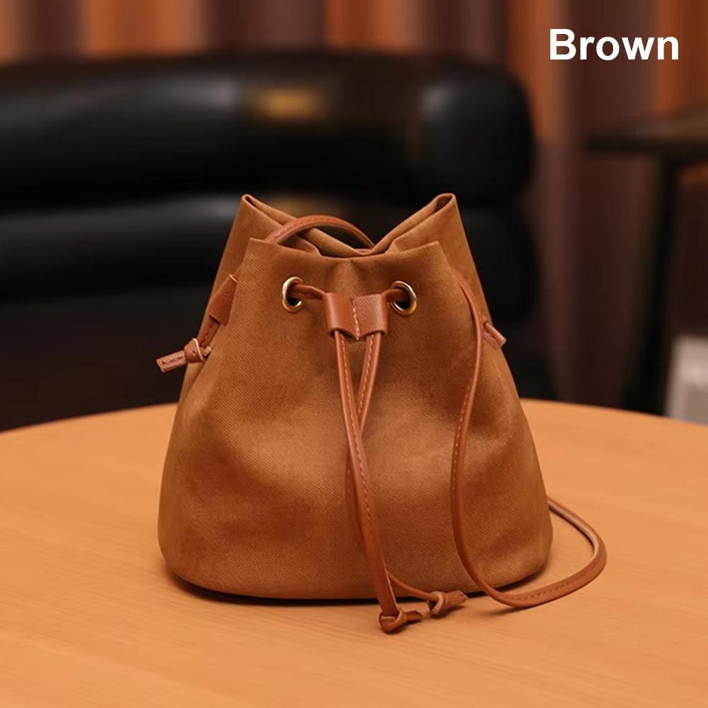 1Pcs New PU Leather Drawstring Bucket Bag Casual Urban Minimalist Style Shoulder Bag Small Crossbody Bag for Women коричневый
1Pcs New PU Leather Drawstring Bucket Bag Casual Urban Minimalist Style Shoulder Bag Small Crossbody Bag for Women коричневый