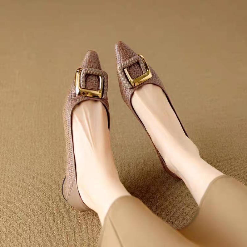 Женские балетки из змеиной кожи с острым носком, женские балетки больших размеров 44 45 46, женские кроссовки весна-лето, повседневная обувь, маленькие размеры 32 33 40
Женские балетки из змеиной кожи с острым носком, женские балетки больших размеров 44 45 46, женские кроссовки весна-лето, повседневная обувь, маленькие размеры 32 33 40