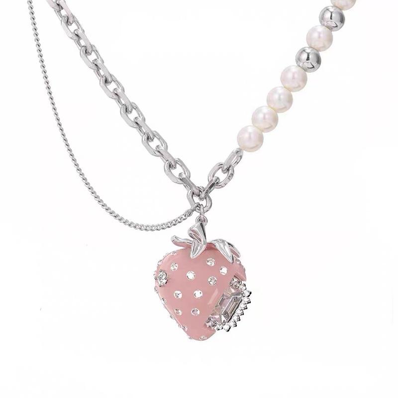 Copper Alloy Berry Chocolate & Cream Strawberry Clavicle Necklace
Copper Alloy Berry Chocolate & Cream Strawberry Clavicle Necklace