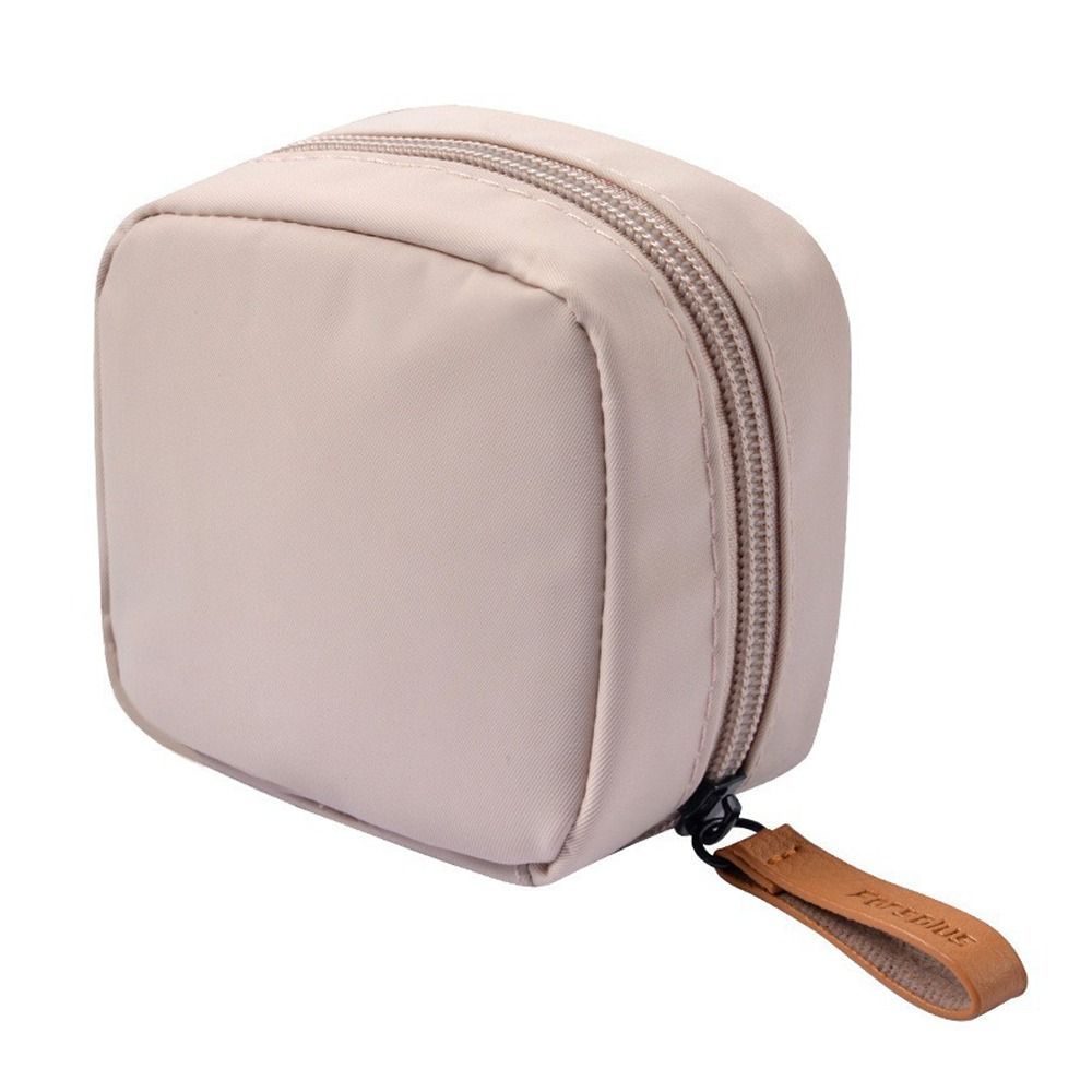 Портативная многоцелевая маленькая косметичка, сумка для помады, гигиеническая сумка для хранения розовый
Портативная многоцелевая маленькая косметичка, сумка для помады, гигиеническая сумка для хранения розовый