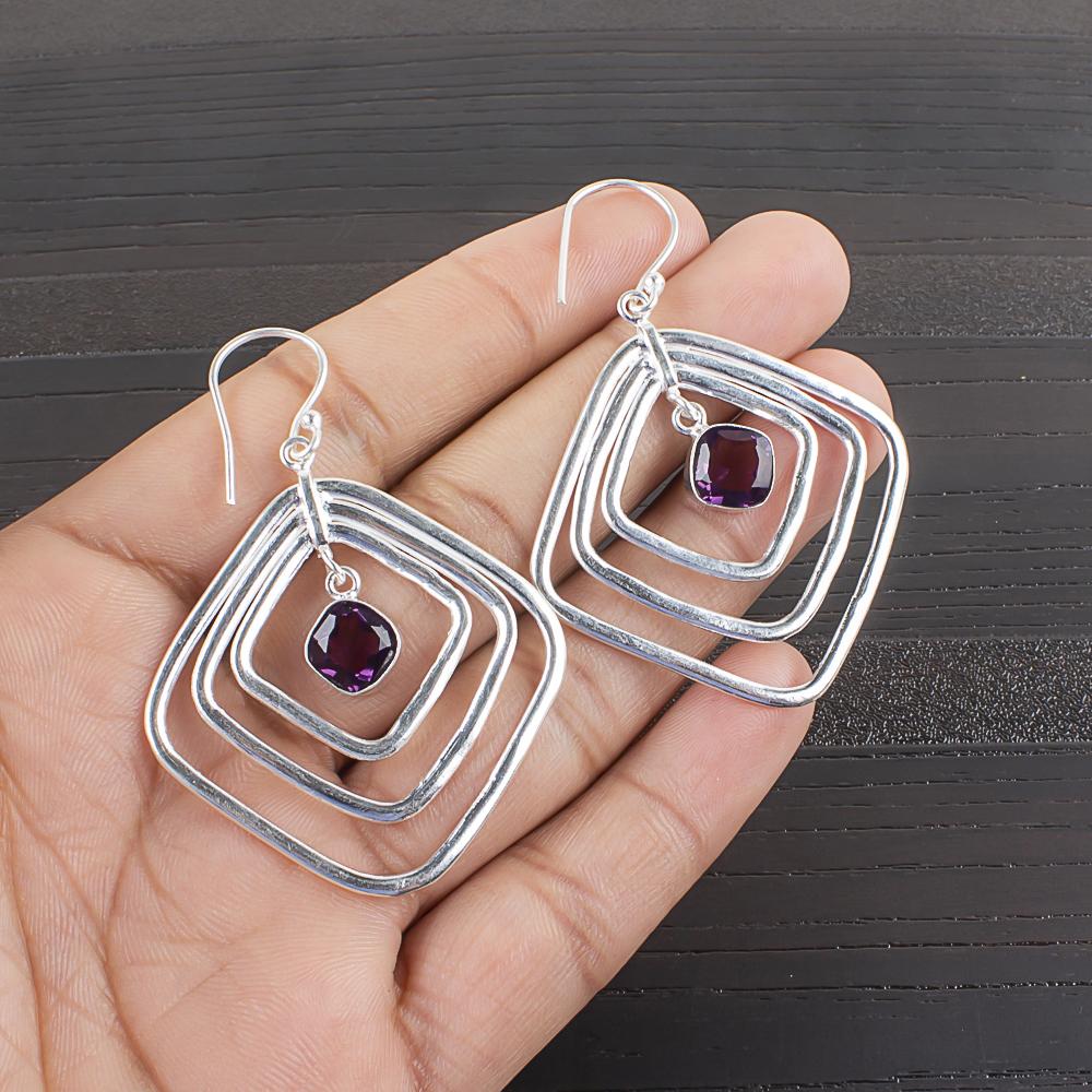 African Amethyst Gemstone Jewelry, 935 Sterling Silver, Handmade Designer Silver Earrings For Thanksgiving Gift 2.44 Inches фіолетовий
African Amethyst Gemstone Jewelry, 935 Sterling Silver, Handmade Designer Silver Earrings For Thanksgiving Gift 2.44 Inches фіолетовий