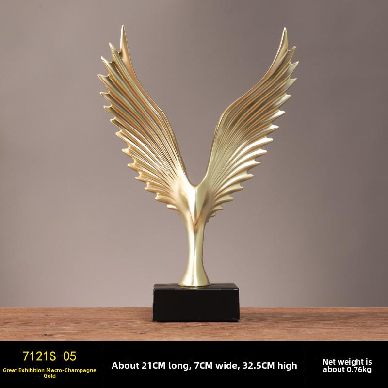 Style Resin European Eagle Statue For Living Room And Decoration Showroom Champagne Gold
Style Resin European Eagle Statue For Living Room And Decoration Showroom Champagne Gold
