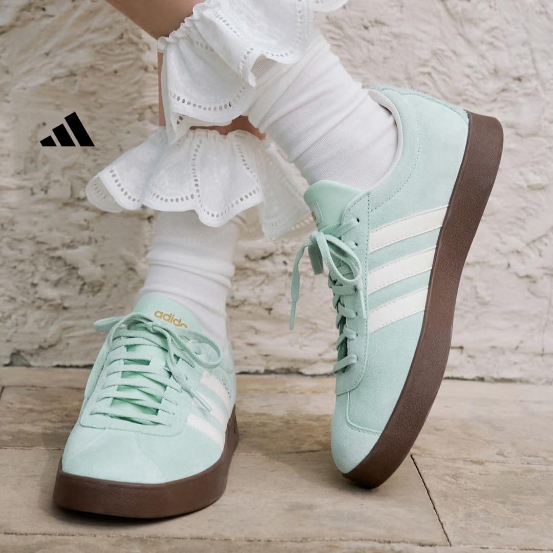 Adidas T Head Shoes VL COURT CLASSIC Board Shoes Training Shoes Adidas KH5552 35.5 зелёный
Adidas T Head Shoes VL COURT CLASSIC Board Shoes Training Shoes Adidas KH5552 35.5 зелёный