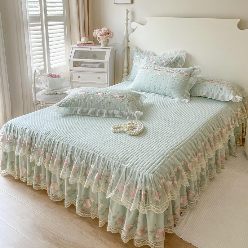 Thickened Anti-Slip Mattress Double-Layer Lace Bed Skirt Piece Korean Style Princess-Style Mattress Cover Suitable All Seasons pillowcases 2pcs зелений
Thickened Anti-Slip Mattress Double-Layer Lace Bed Skirt Piece Korean Style Princess-Style Mattress Cover Suitable All Seasons pillowcases 2pcs зелений