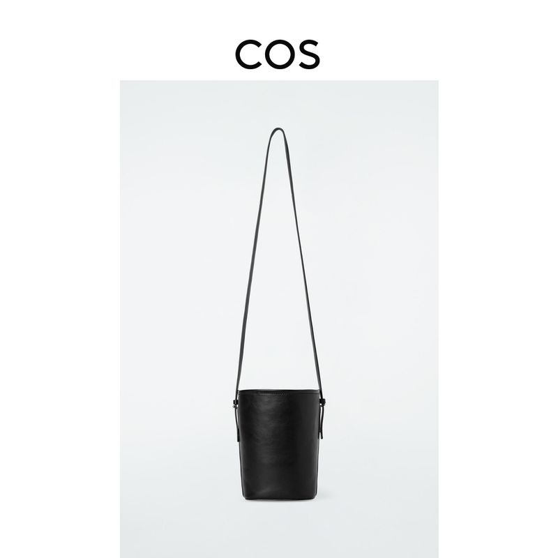 Cos Женская Мини Кожаная Сумка-Ведро Черная Весна 2025 Новинка 1276213001 Black
Cos Женская Мини Кожаная Сумка-Ведро Черная Весна 2025 Новинка 1276213001 Black