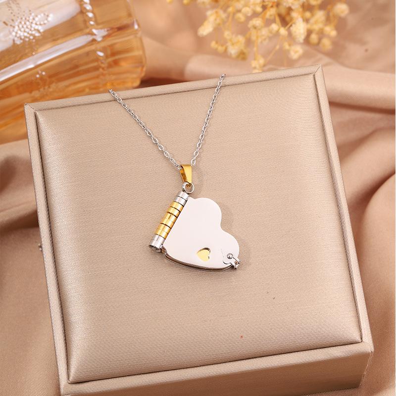 Titanium Steel Girls Love Letter Necklace - Detachable Pendant For Couples. Unique And Fashionable Collar Necklace
Titanium Steel Girls Love Letter Necklace - Detachable Pendant For Couples. Unique And Fashionable Collar Necklace