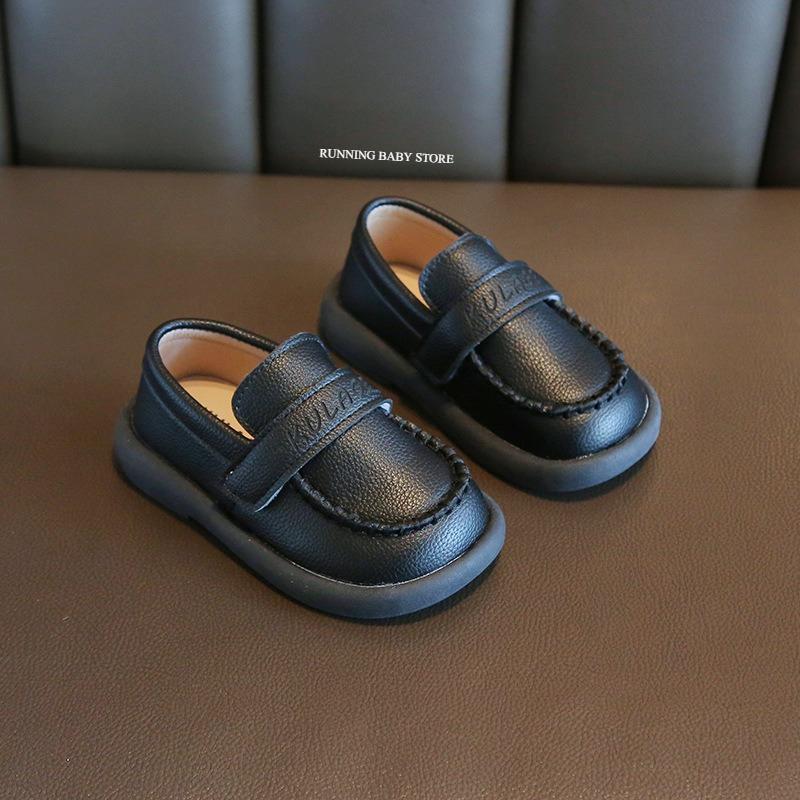 New Boy Leather Shoes Pure Color Kids Shoes Spring Fall Baby Casual School Shoes British Style Children Footwear for Show I07253 23 чорний
New Boy Leather Shoes Pure Color Kids Shoes Spring Fall Baby Casual School Shoes British Style Children Footwear for Show I07253 23 чорний