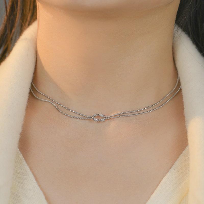 Creative Double Layer Snake Chain Necklace Delicate Soft Collarbone Pure Chain Pendant Jewelry Accessories For Women
Creative Double Layer Snake Chain Necklace Delicate Soft Collarbone Pure Chain Pendant Jewelry Accessories For Women