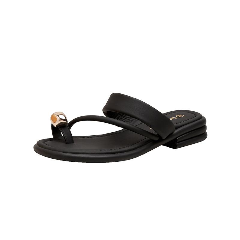 Grape mother has the same 2025 summer new set of toe thick-bottomed beach casual slippers for women s leather sandals 35
Grape mother has the same 2025 summer new set of toe thick-bottomed beach casual slippers for women s leather sandals 35