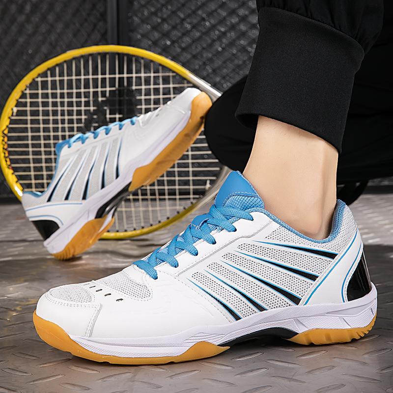 Новые мужские кроссовки для бадминтона, удобные профессиональные мужские теннисные туфли, кроссовки для волейбола для пар, легкие 36 синий
Новые мужские кроссовки для бадминтона, удобные профессиональные мужские теннисные туфли, кроссовки для волейбола для пар, легкие 36 синий