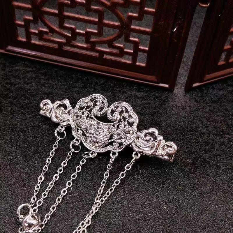 1Pcs Versatile Antique-Style Peace Lock Bell Hairpin New Chinese-Style Hair Clip Side Clip Hair Accessory серебряный
1Pcs Versatile Antique-Style Peace Lock Bell Hairpin New Chinese-Style Hair Clip Side Clip Hair Accessory серебряный