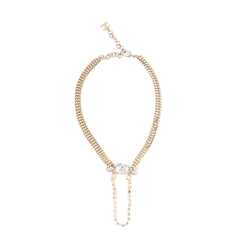 CHANEL 23 spring and summer 23S crystal love silver diamond double C rhinestone decorative chain necklace metal necklace women s style срібний
CHANEL 23 spring and summer 23S crystal love silver diamond double C rhinestone decorative chain necklace metal necklace women s style срібний
