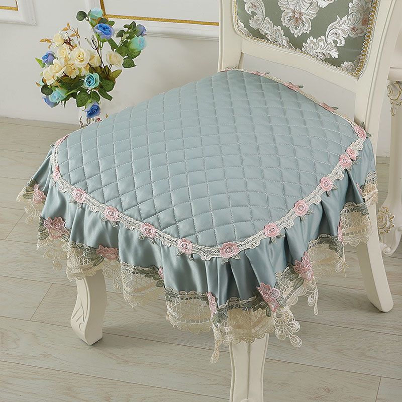 Елегантний мереживний декор 43*45 см Подушка для стільця Європейська тема Антиковзаюча подушка для сидіння Домашній декор Обідня Coussin Офісний килимок 43*45
Елегантний мереживний декор 43*45 см Подушка для стільця Європейська тема Антиковзаюча подушка для сидіння Домашній декор Обідня Coussin Офісний килимок 43*45