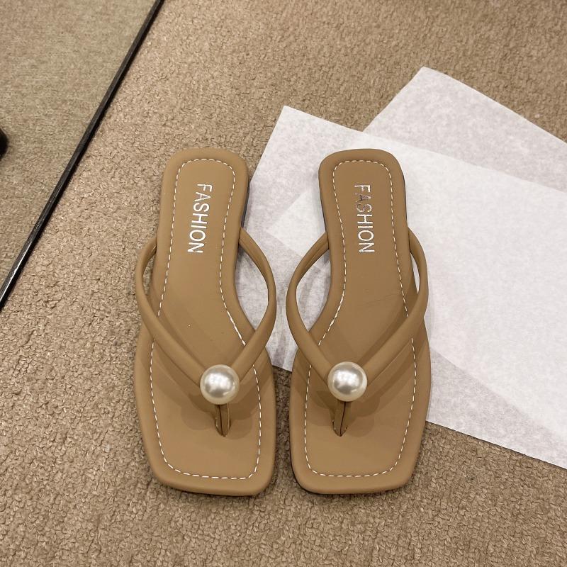 Summer new toe square head flat bottom fashionable and comfortable lazy drag light casual flip-flops 35 хаки
Summer new toe square head flat bottom fashionable and comfortable lazy drag light casual flip-flops 35 хаки