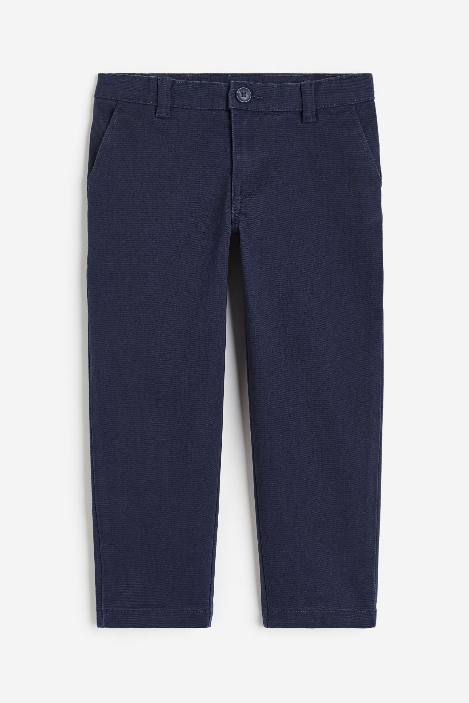 Твиловые брюки чинос свободного кроя
Твиловые брюки чинос свободного кроя