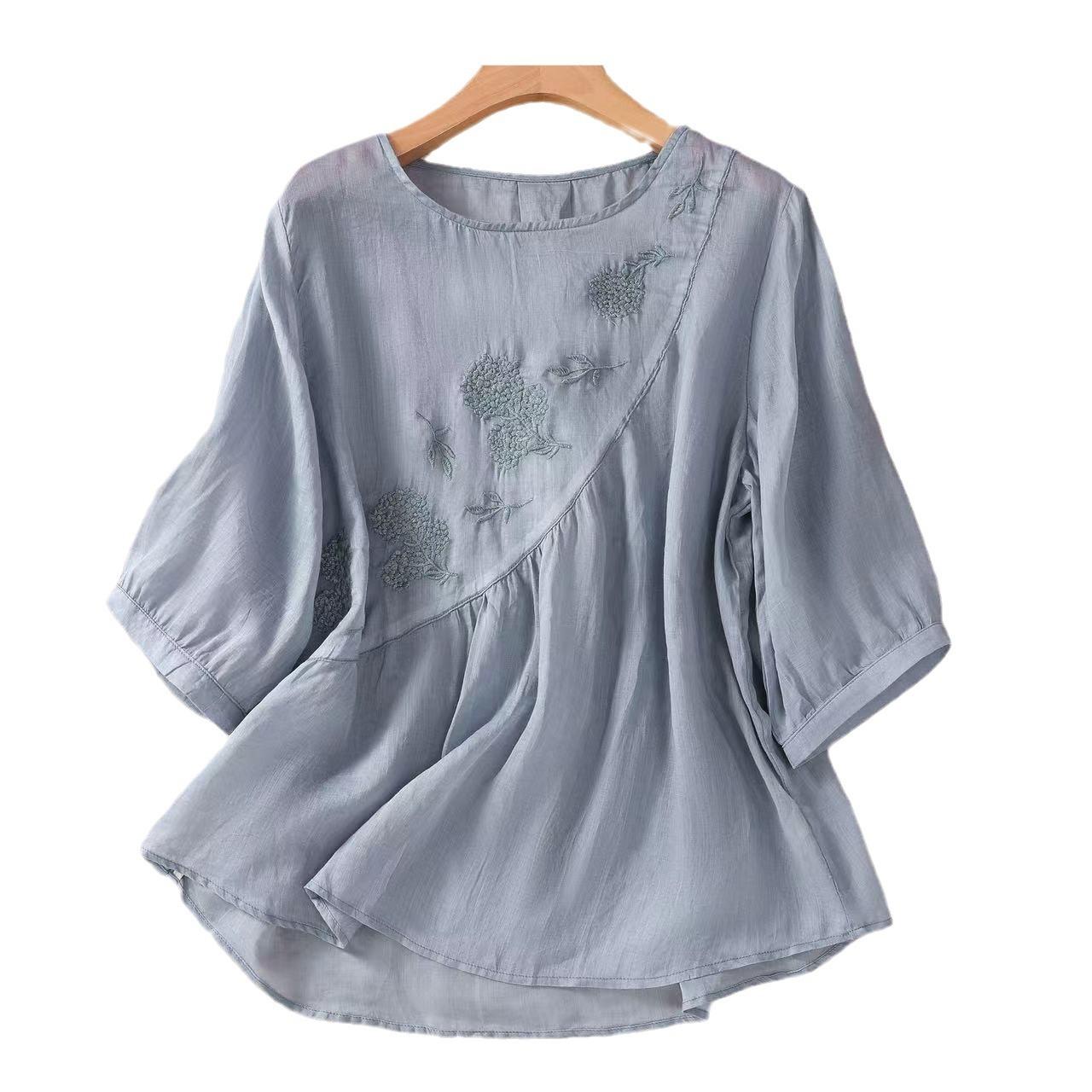 New Shirt T-shirt Summer Solid Color New Style of Literary Retro Embroidered Cotton Linen Shirt Loose Round Neck Pullover Top 4XL
New Shirt T-shirt Summer Solid Color New Style of Literary Retro Embroidered Cotton Linen Shirt Loose Round Neck Pullover Top 4XL