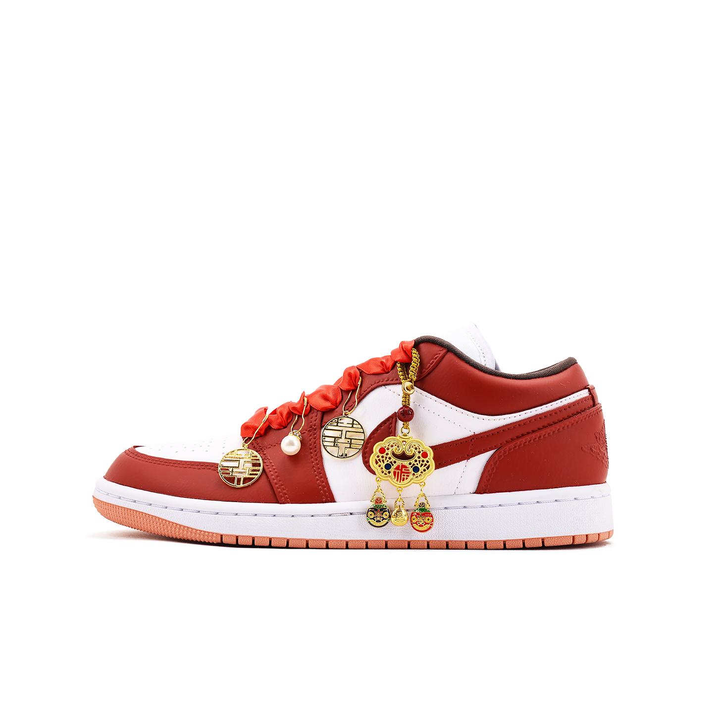 Jordan Air Jordan 1 Abrasion Resistant Support Low top Vintage Basketball Shoes Unisex Red White DC0774-182(Team59-) 38
Jordan Air Jordan 1 Abrasion Resistant Support Low top Vintage Basketball Shoes Unisex Red White DC0774-182(Team59-) 38