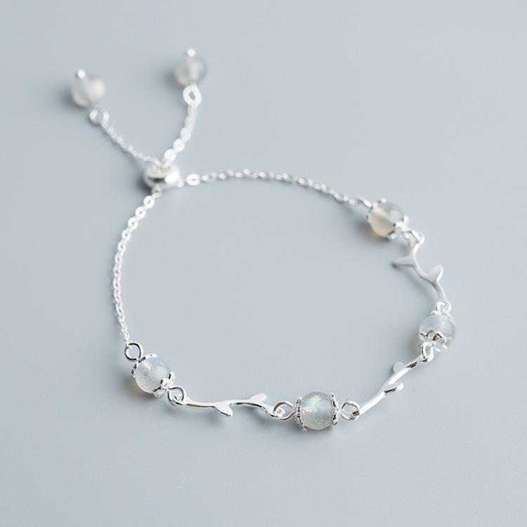 Minimalist S925 Sterling Silver White Gold-Plated Bracelet for Girls - Elegant Bestie Jewelry 925 Silver
Minimalist S925 Sterling Silver White Gold-Plated Bracelet for Girls - Elegant Bestie Jewelry 925 Silver