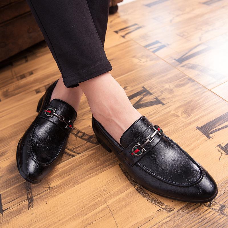 2025 spring foot cover men s daily work shoes business dress leather shoes one pedal dad shoes 38 чёрный
2025 spring foot cover men s daily work shoes business dress leather shoes one pedal dad shoes 38 чёрный
