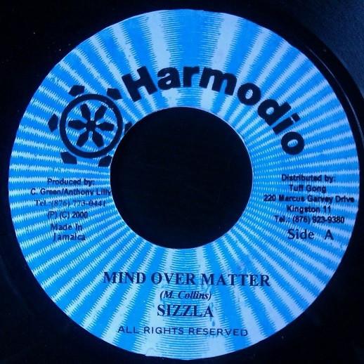 7inch Record SIZZLA - Mind Over Matter NONE Harmodio 2000 Jamaica Reggae, Ska & Dub Used
7inch Record SIZZLA - Mind Over Matter NONE Harmodio 2000 Jamaica Reggae, Ska & Dub Used