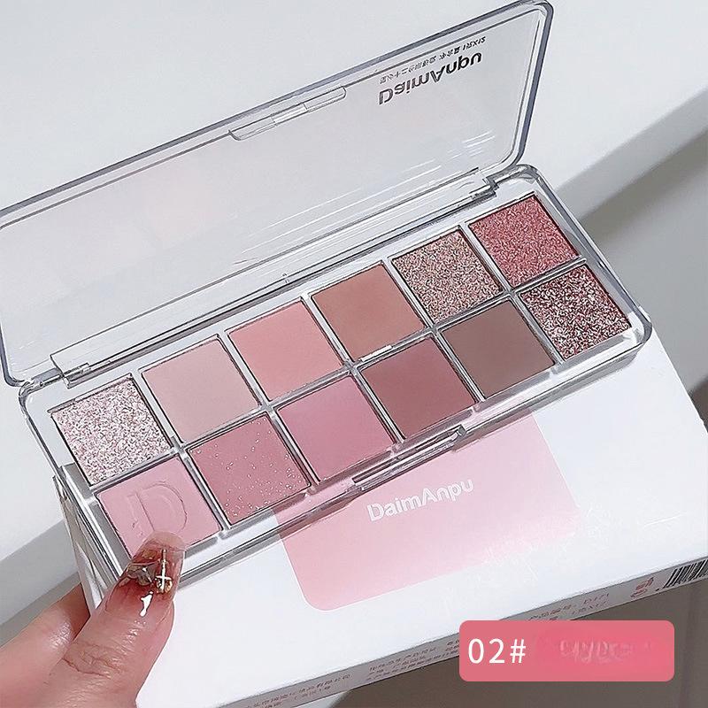 Двенадцать цветов палитры теней для век жемчужный хайлайтер землистый матовый хайлайтер тени для век доступный макияж
Двенадцать цветов палитры теней для век жемчужный хайлайтер землистый матовый хайлайтер тени для век доступный макияж