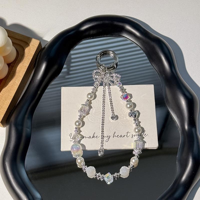 1PC Fashion Elegant Car Keychain Chain Ins Style High-end Alloy Bag Charm Light Luxury Pearl Crystal Mobile Phone Chain
1PC Fashion Elegant Car Keychain Chain Ins Style High-end Alloy Bag Charm Light Luxury Pearl Crystal Mobile Phone Chain