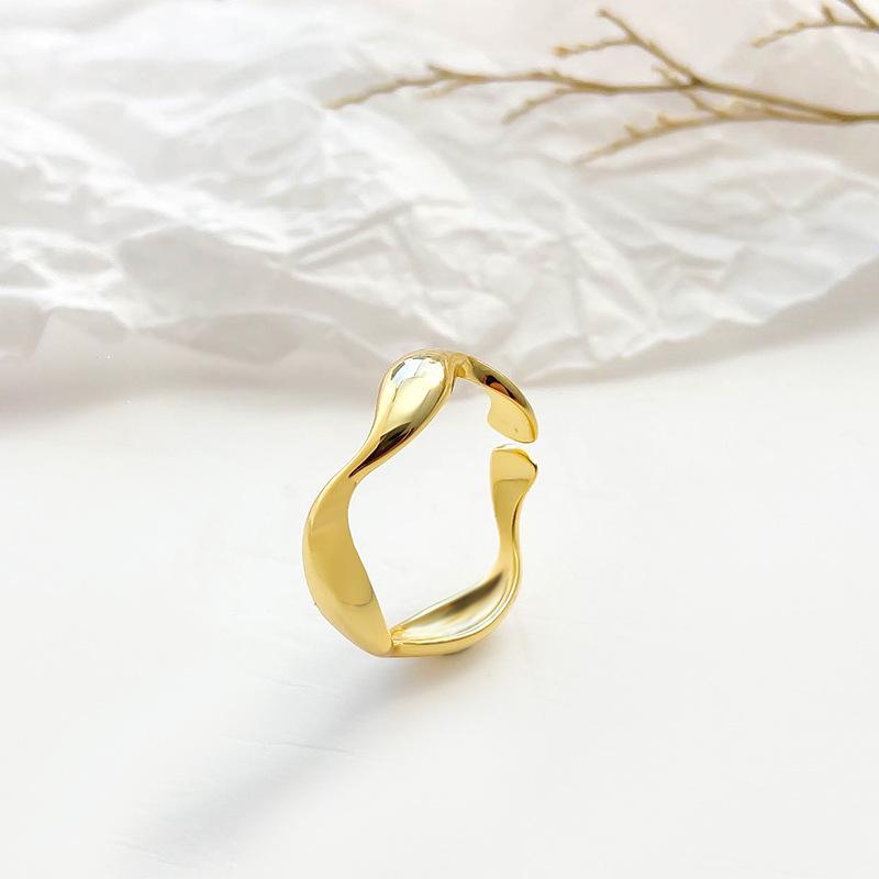 Baoyilong S925 Sterling Silver Irregular Wave Ring for Women - Simple Luxury, Open Design, Perfect for Index Finger. Adjustable Open золотой
Baoyilong S925 Sterling Silver Irregular Wave Ring for Women - Simple Luxury, Open Design, Perfect for Index Finger. Adjustable Open золотой