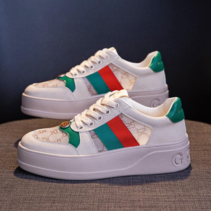Spring and Autumn new leather thick baseplate shoes muffin dirty shoes European mesh tide 35 зелёный
Spring and Autumn new leather thick baseplate shoes muffin dirty shoes European mesh tide 35 зелёный