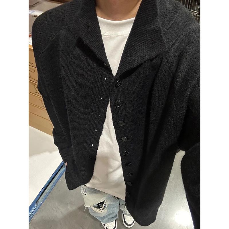 Men s Gray Stand-Up Collar Button-Up Cardigan Sweater, Autumn Casual Knitwear, Couples Style Outerwear M чорний
Men s Gray Stand-Up Collar Button-Up Cardigan Sweater, Autumn Casual Knitwear, Couples Style Outerwear M чорний