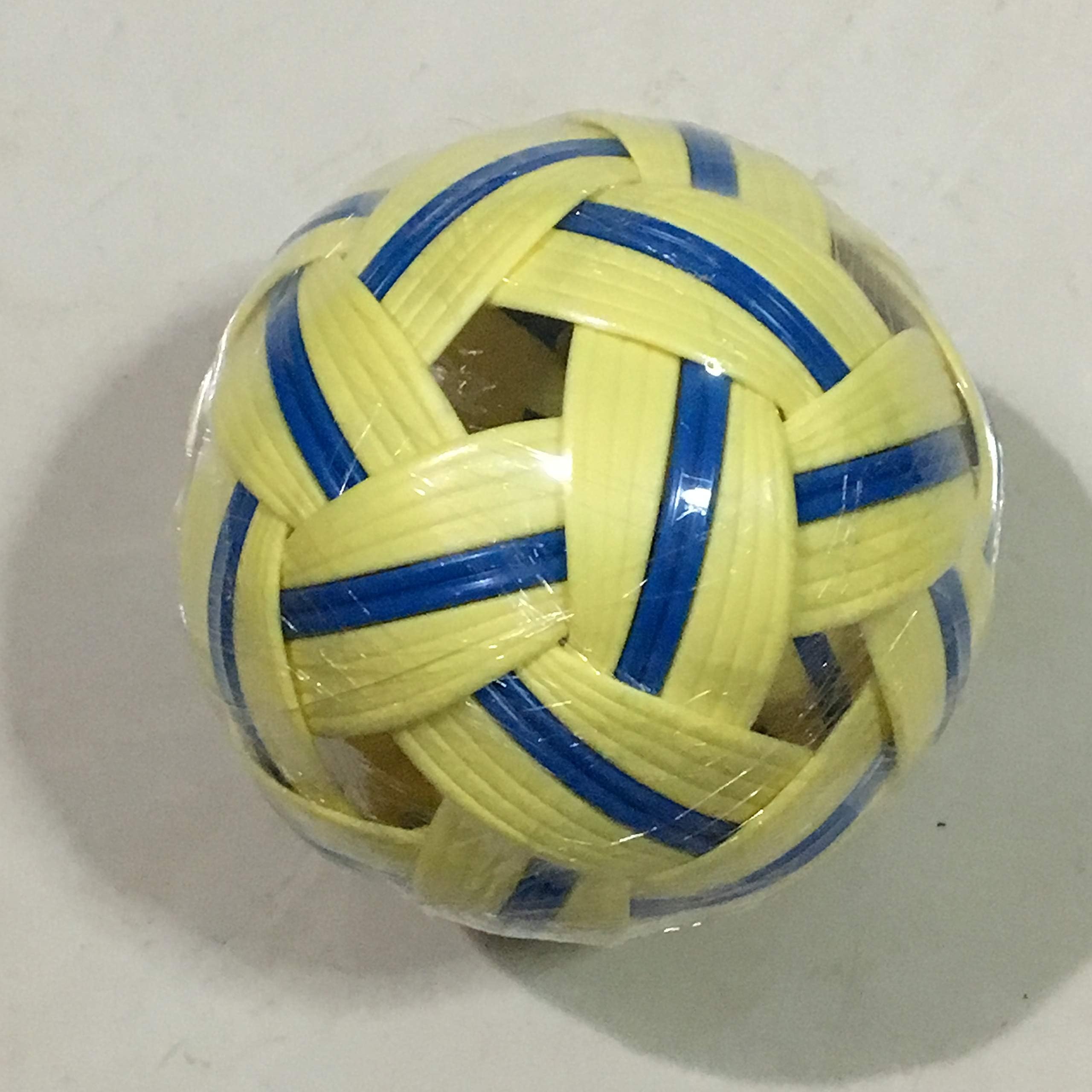 Yellow Blue Sepak Takraw Ball for Edition & Leisure, Beginner s
Yellow Blue Sepak Takraw Ball for Edition & Leisure, Beginner s