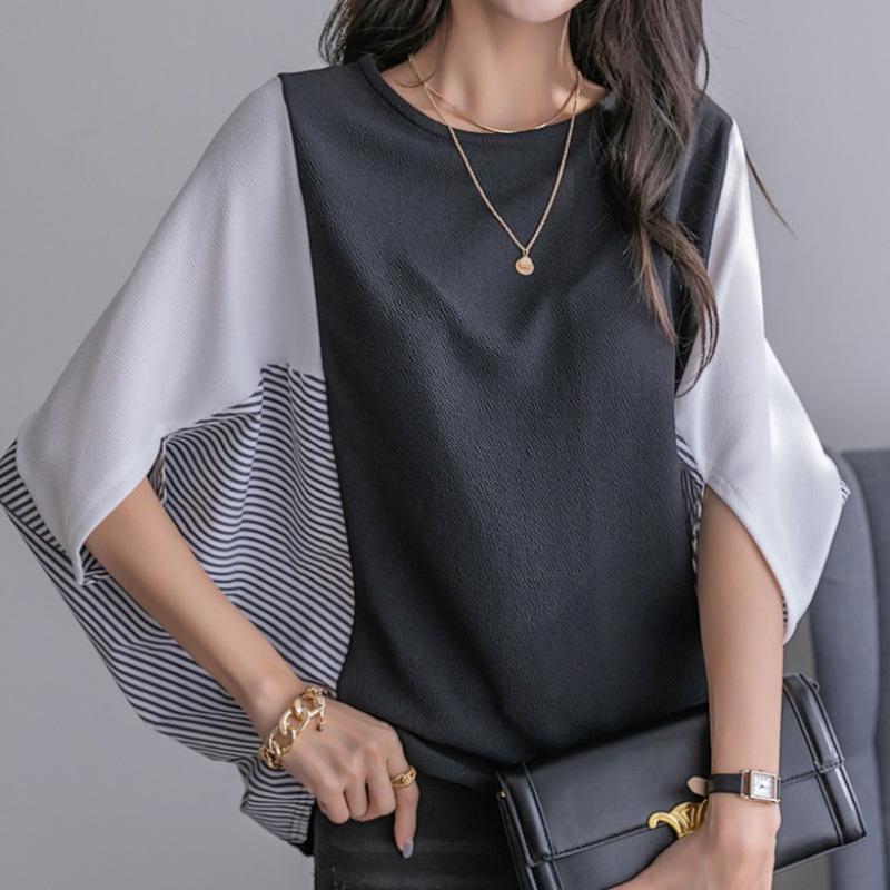 Trendy Batwing Sleeve Spliced Loose Fit T-shirt – Japanese & Korean Style XL чёрный
Trendy Batwing Sleeve Spliced Loose Fit T-shirt – Japanese & Korean Style XL чёрный