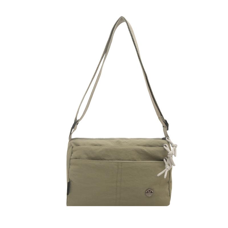 Stylish, lightweight and simple small square bag, casual sports, highend shoulder messenger bag, solid color women s small bag. зелений
Stylish, lightweight and simple small square bag, casual sports, highend shoulder messenger bag, solid color women s small bag. зелений