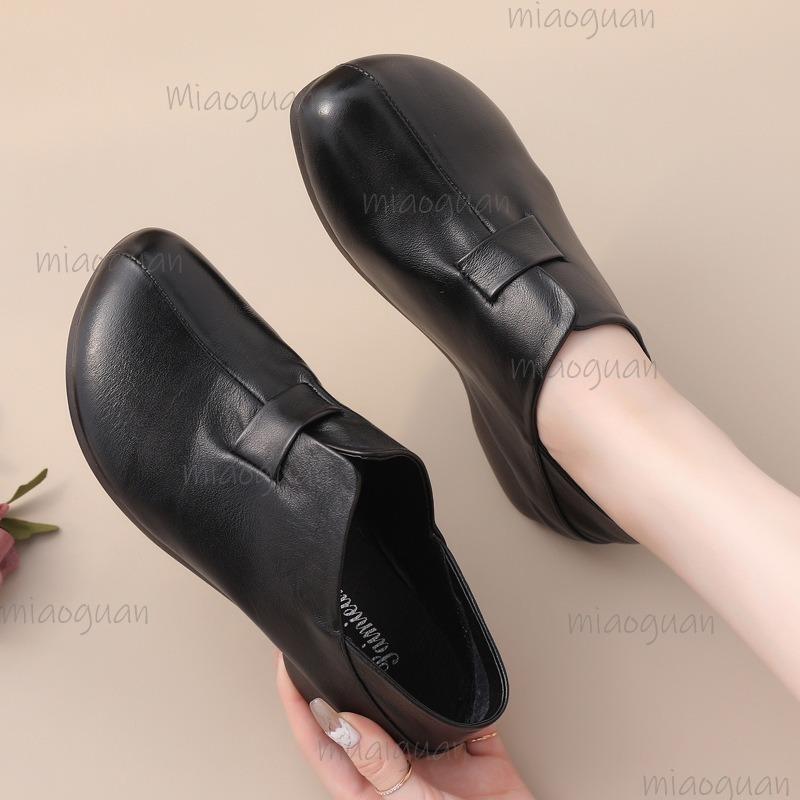 Soft Sole Leather Loafers for Women Slip-On Comfortable Casual Walking Shoes Lightweight Mom Shoes Zapatos Para Mujer Size 35-41 41 чорний
Soft Sole Leather Loafers for Women Slip-On Comfortable Casual Walking Shoes Lightweight Mom Shoes Zapatos Para Mujer Size 35-41 41 чорний
