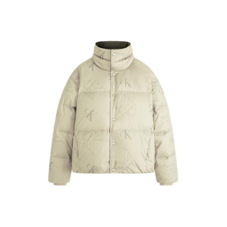 Calvin Klein Solid Color Loose Fit Zip Collar Long Sleeve Down Jacket Unisex outerwear Milk-Tea-Brown J400372-PED XL
Calvin Klein Solid Color Loose Fit Zip Collar Long Sleeve Down Jacket Unisex outerwear Milk-Tea-Brown J400372-PED XL