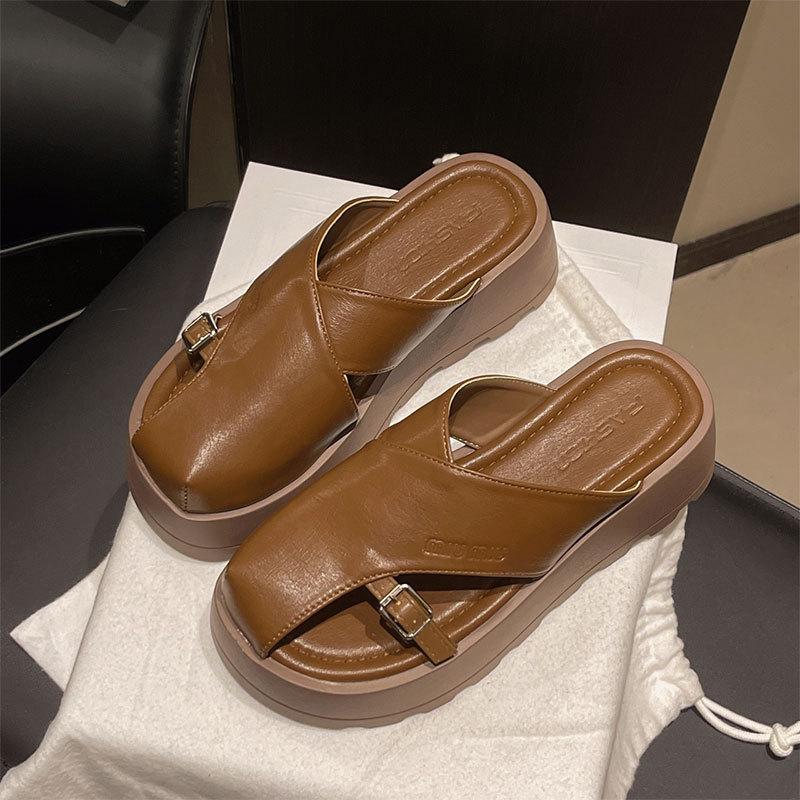 Baotou half slippers women s outer wear 2025 spring and summer new retro fashion muffin thick bottom comfortable versatile lazy sandals 40 коричневый
Baotou half slippers women s outer wear 2025 spring and summer new retro fashion muffin thick bottom comfortable versatile lazy sandals 40 коричневый