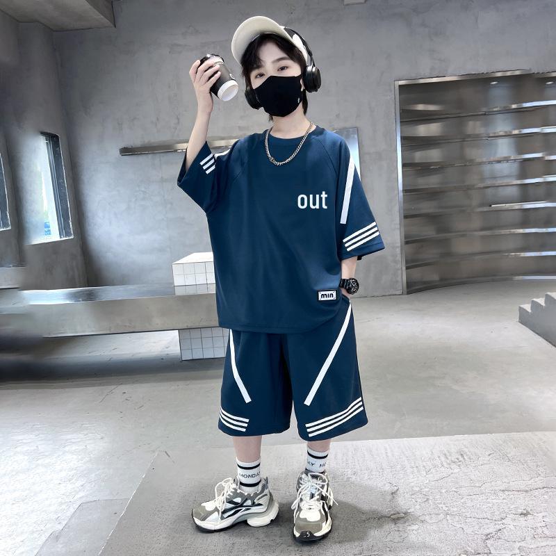 Boys Summer 2025 Short-Sleeve Sports Set - Two-Piece Outfit for Kids 130 cm темно-синий
Boys Summer 2025 Short-Sleeve Sports Set - Two-Piece Outfit for Kids 130 cm темно-синий