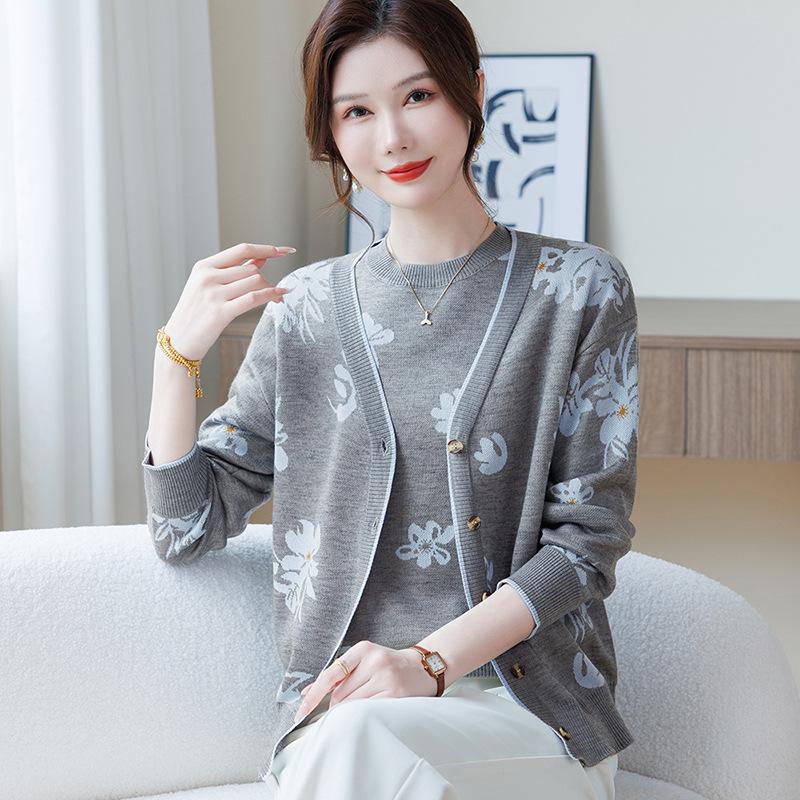 Mom’s Stylish Spring Knit Cardigan & Top Set for Middle-Aged and Elderly Women - Lightweight Jacket for Spring & Autumn 3XL (120-135 jin recommended) серый
Mom’s Stylish Spring Knit Cardigan & Top Set for Middle-Aged and Elderly Women - Lightweight Jacket for Spring & Autumn 3XL (120-135 jin recommended) серый