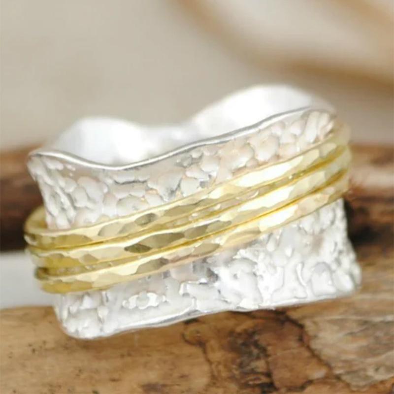 Huitan Irregular Shaped Two Tone Finger Rings for Women Textured Design Modern Fashionable Female Rings New Trendy Zircon 2026 6
Huitan Irregular Shaped Two Tone Finger Rings for Women Textured Design Modern Fashionable Female Rings New Trendy Zircon 2026 6