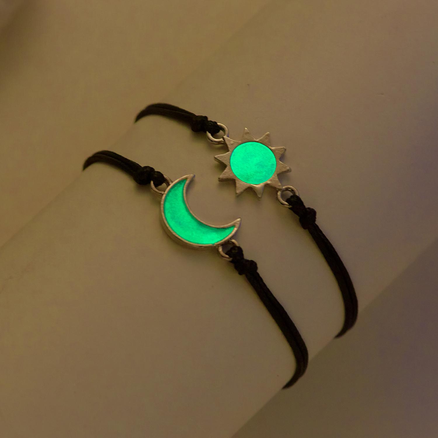 2pcs/set Romantic Luminous Sun Moon Couple Bracelets For Women Men Handmade Braided Rope Lover Matching Bracelet Jewelry Gift
2pcs/set Romantic Luminous Sun Moon Couple Bracelets For Women Men Handmade Braided Rope Lover Matching Bracelet Jewelry Gift