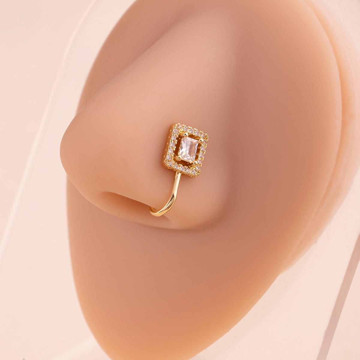 Trendy Heart Zirconia U-Shape Clip-On Nose Ring for Women
Trendy Heart Zirconia U-Shape Clip-On Nose Ring for Women