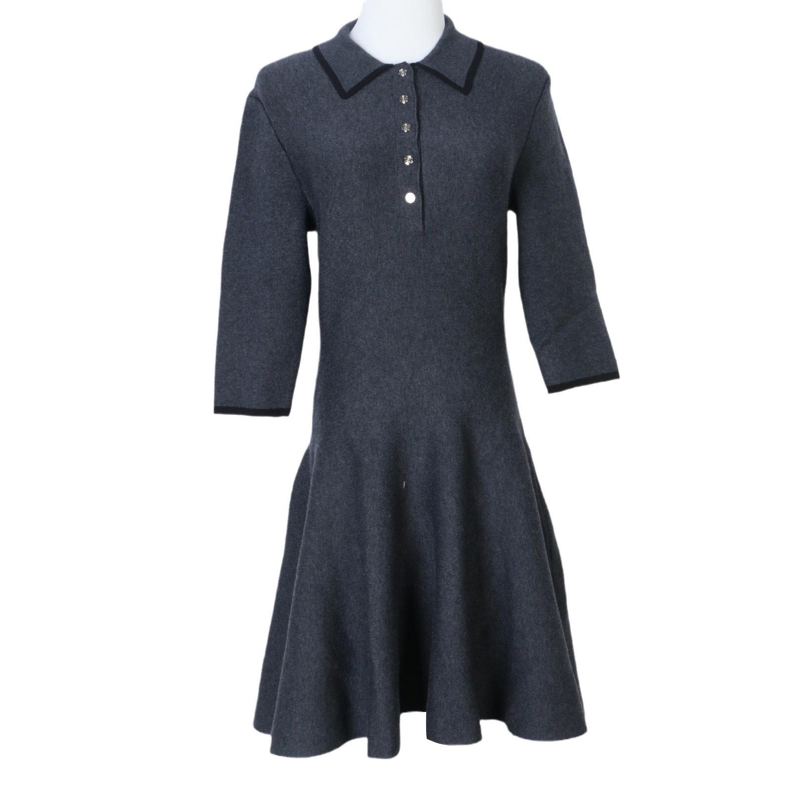 Autumn/Winter A-Line Polo Collar Knitted Dress with Slim Waist & Seven-Sleeve Umbrella Skirt L
Autumn/Winter A-Line Polo Collar Knitted Dress with Slim Waist & Seven-Sleeve Umbrella Skirt L