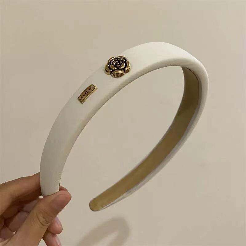 10 стилей, новые простые резинки для волос, женские забавные повязки для макияжа с животными, милые модные удобные ленты для волос для девочек, аксессуары для волос 1PCS
10 стилей, новые простые резинки для волос, женские забавные повязки для макияжа с животными, милые модные удобные ленты для волос для девочек, аксессуары для волос 1PCS