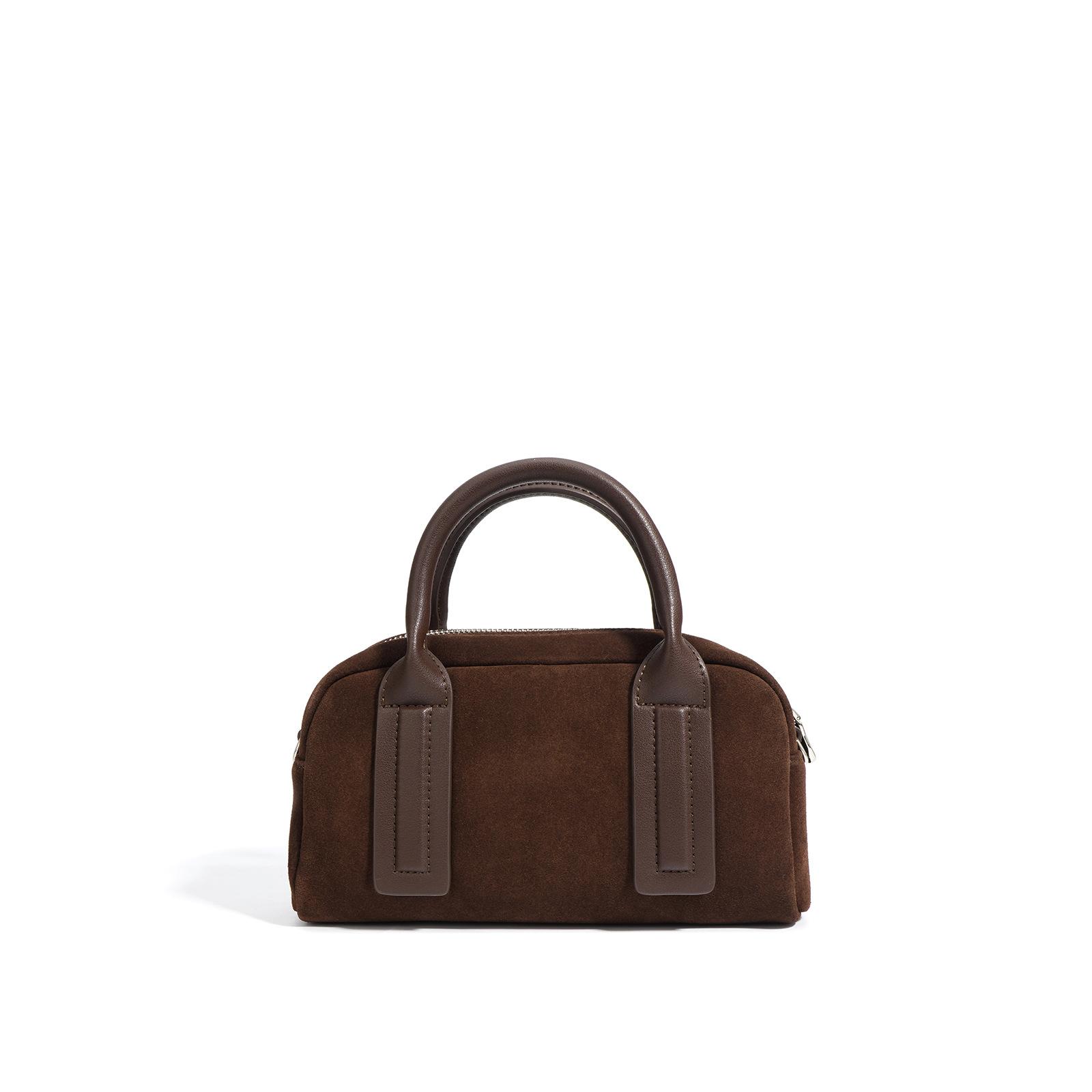 Suede and Suede Handbags for Autumn and Winter, Bowling Pillows, Leather Tote Bags, Versatile Single-shoulder Crossbody Bags for Women кавовий
Suede and Suede Handbags for Autumn and Winter, Bowling Pillows, Leather Tote Bags, Versatile Single-shoulder Crossbody Bags for Women кавовий