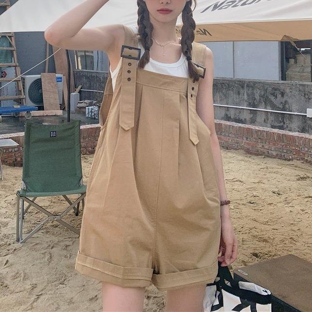 Women s Lightweight, Loose-Fitting Vintage-Style Suspender Shorts with Straps 2XL хакі
Women s Lightweight, Loose-Fitting Vintage-Style Suspender Shorts with Straps 2XL хакі