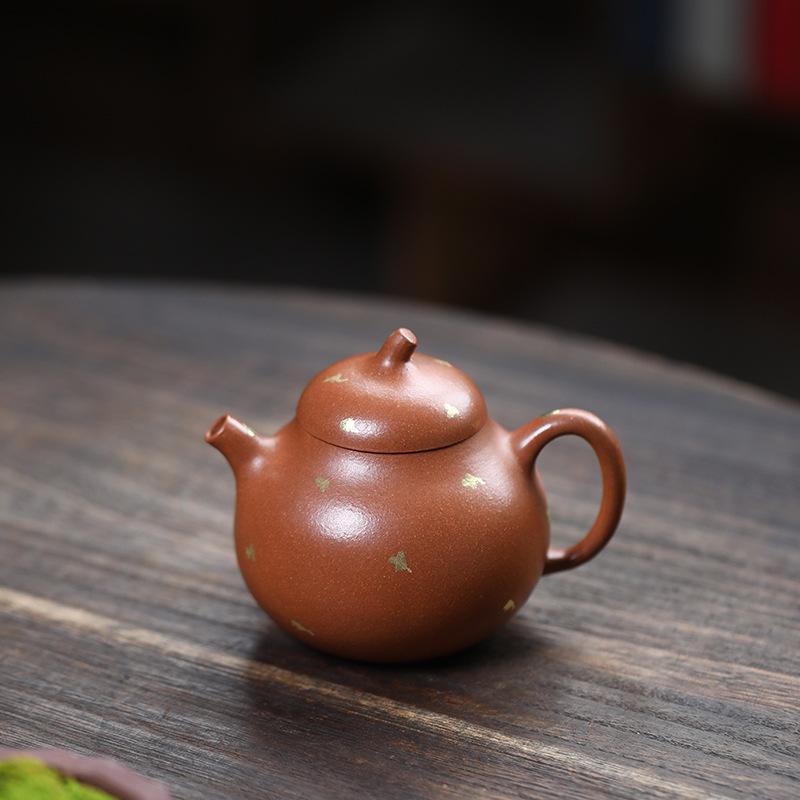 Chinese Yixing Purple Clay Teapot Handmade Household Tea Pot Eggplant Shape Beauty Kettle Raw Ore Zisha Tea Set Teaware 170ml
Chinese Yixing Purple Clay Teapot Handmade Household Tea Pot Eggplant Shape Beauty Kettle Raw Ore Zisha Tea Set Teaware 170ml
