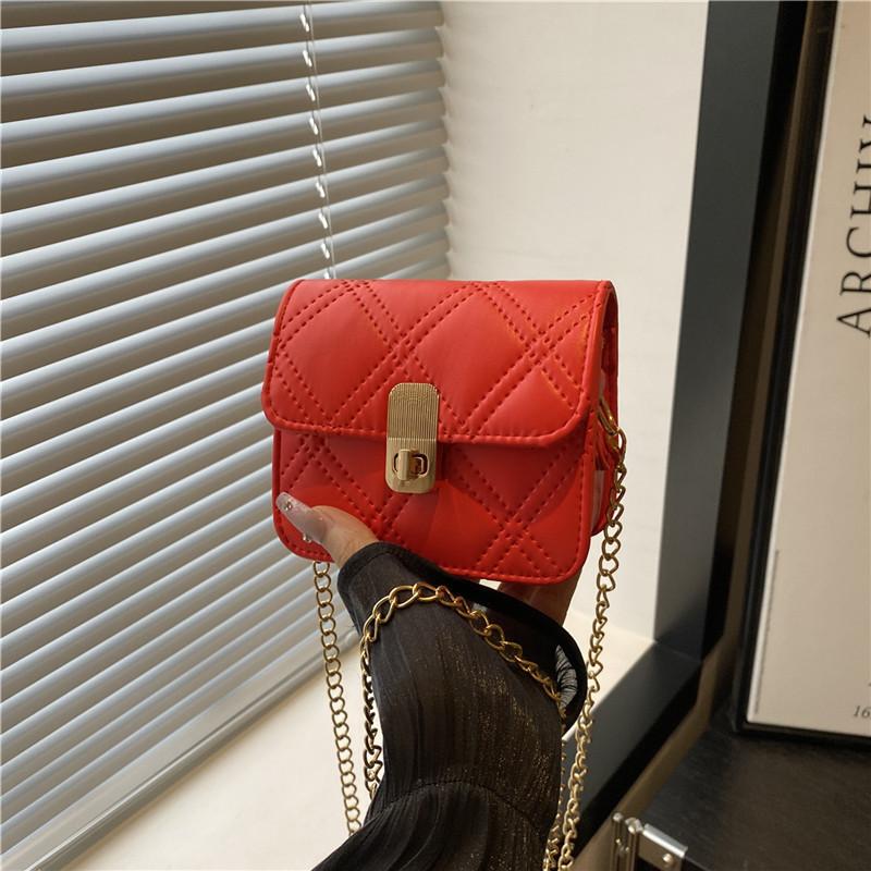 Premium mini bag women s 2025 summer new diamond chain small square bag fashionable versatile shoulder messenger bag червоний
Premium mini bag women s 2025 summer new diamond chain small square bag fashionable versatile shoulder messenger bag червоний