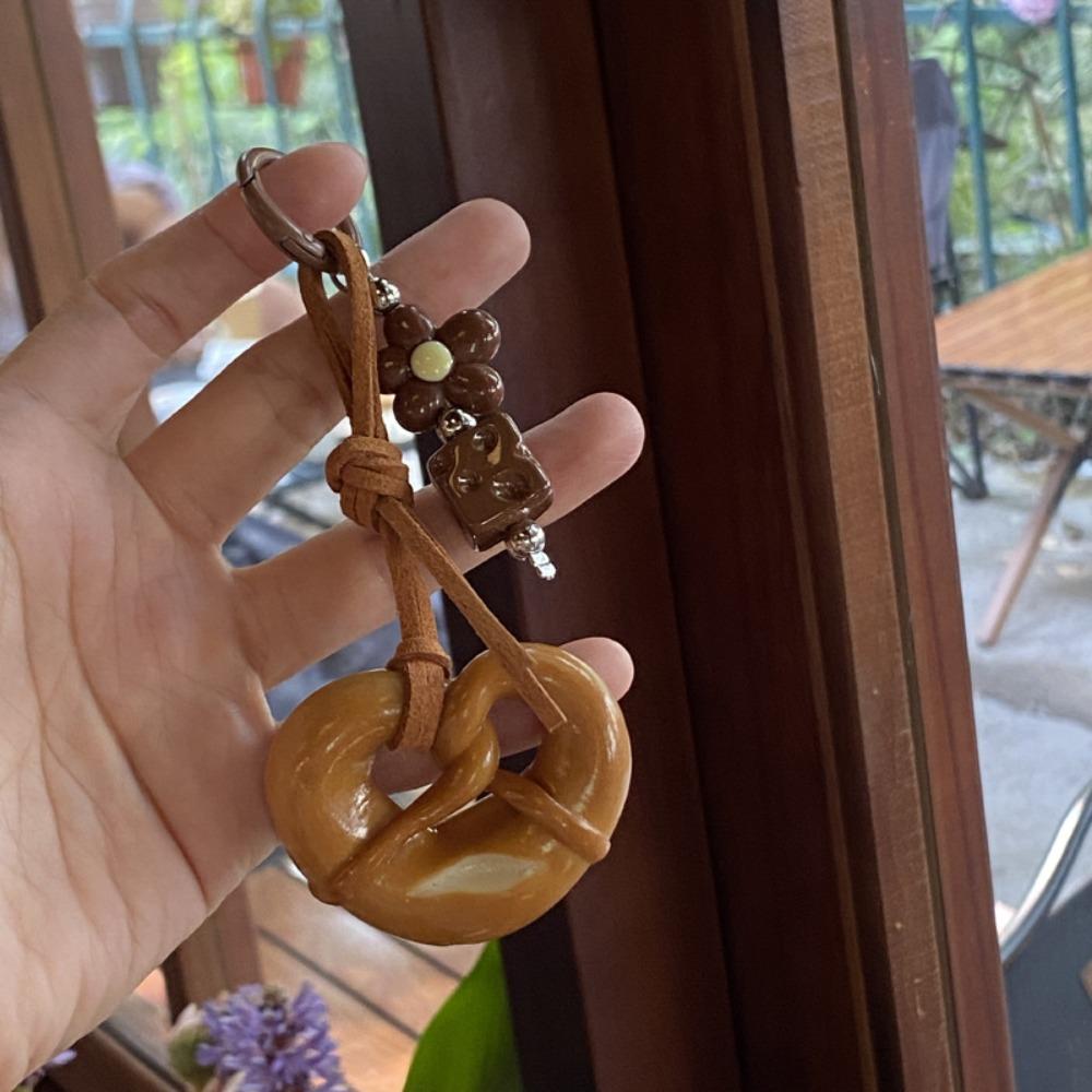 Кулон Хлеб Алкалин с Бантом Милый Имитация Еды Брелок Кулон Веер из Пальмовых Листьев Декор для Рюкзака Style4
Кулон Хлеб Алкалин с Бантом Милый Имитация Еды Брелок Кулон Веер из Пальмовых Листьев Декор для Рюкзака Style4