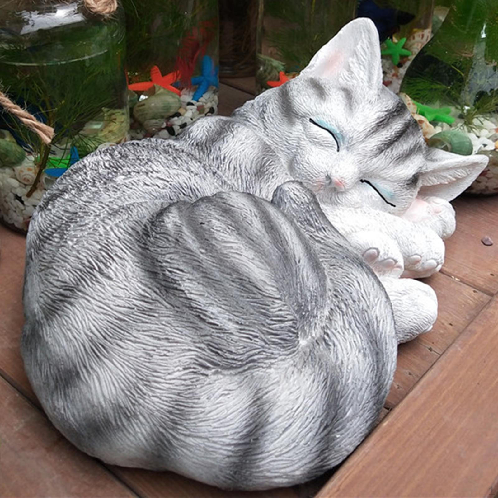 Очаровательная скульптура кошки для украшения сада
Очаровательная скульптура кошки для украшения сада