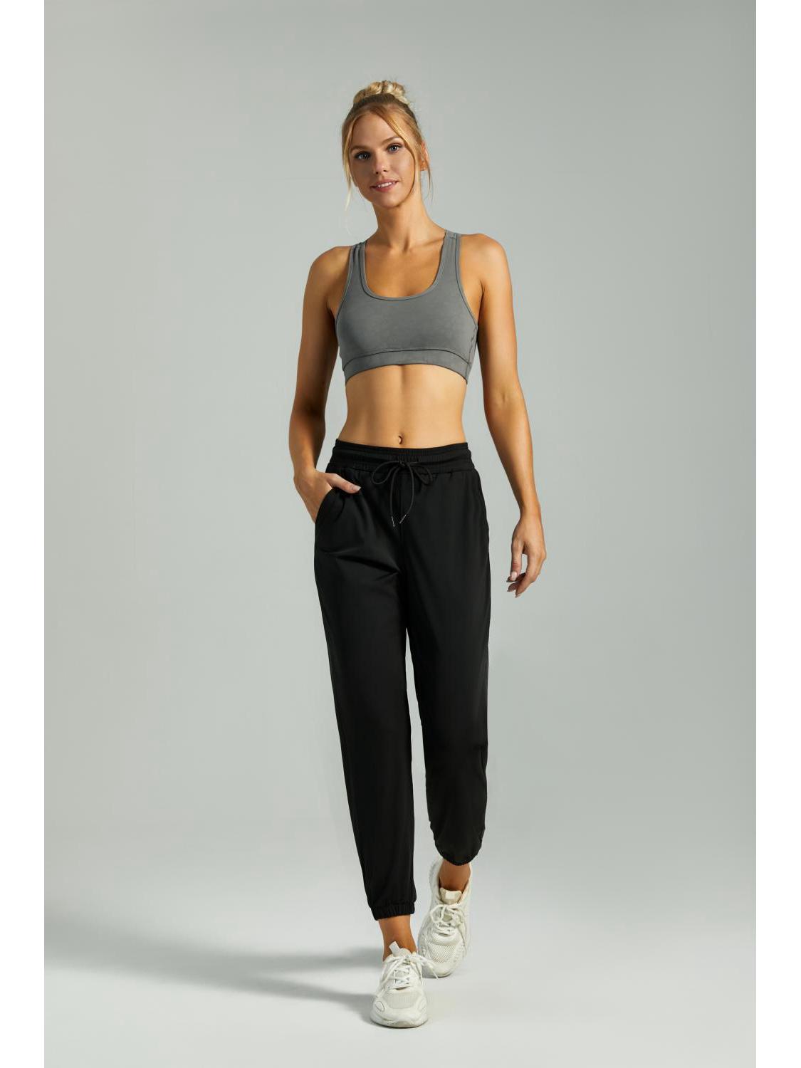 Quick-Drying Breathable Joggers for Running, Yoga, and Dance Small чёрный
Quick-Drying Breathable Joggers for Running, Yoga, and Dance Small чёрный